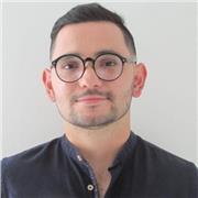 PROFESOR IMPARTE CLASES DE COCINA Y PASTELERÍA